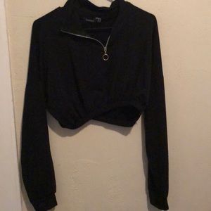 boohoo black crop crewneck